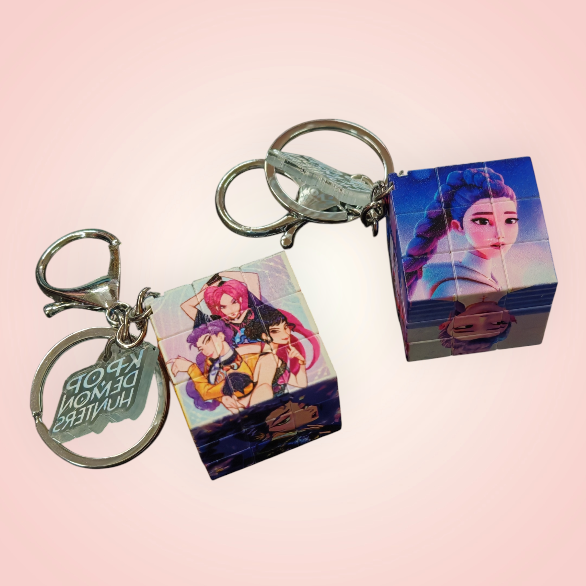 Porte-clés rubis cube K-pop