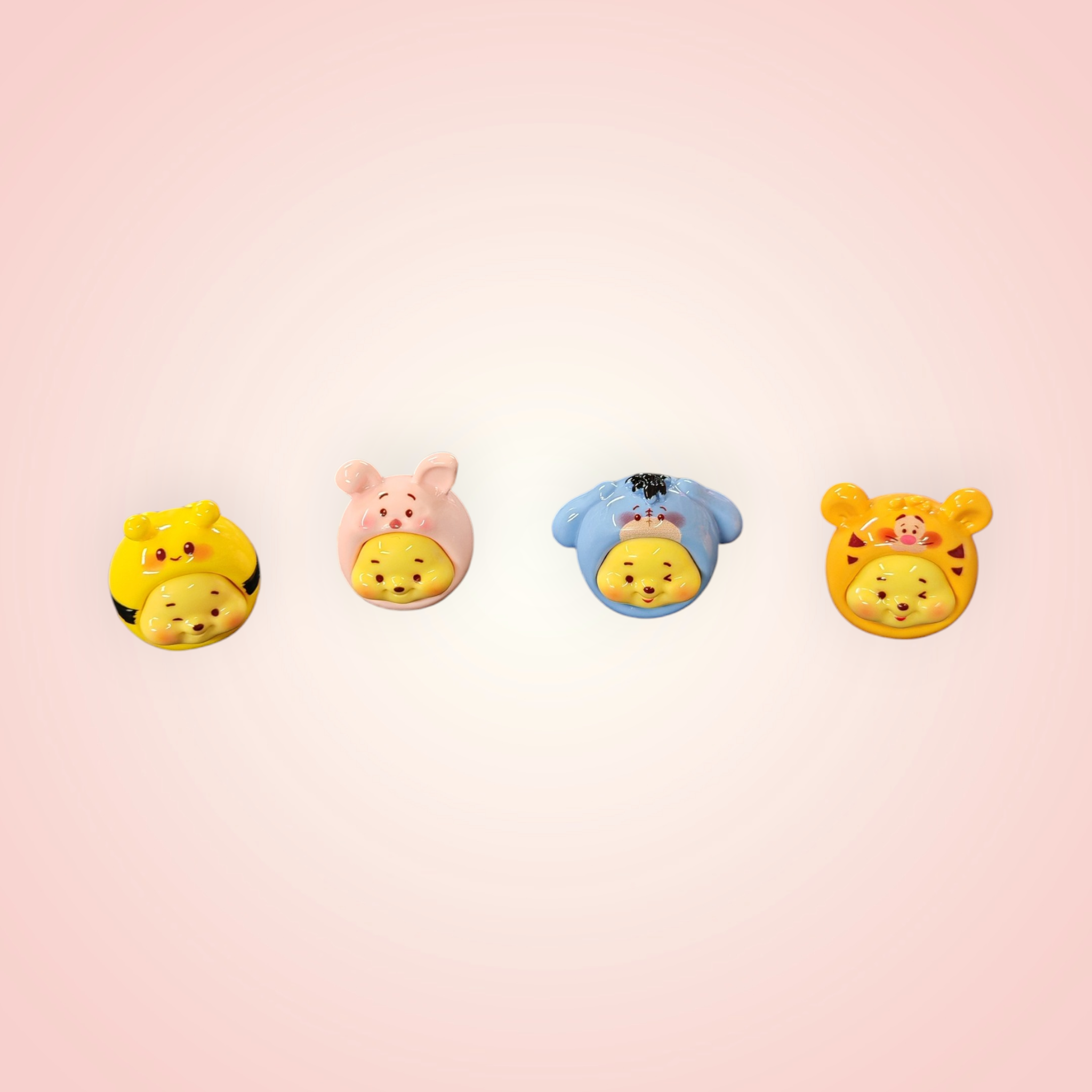 Lots figurine porceleine Winnie l'Ourson