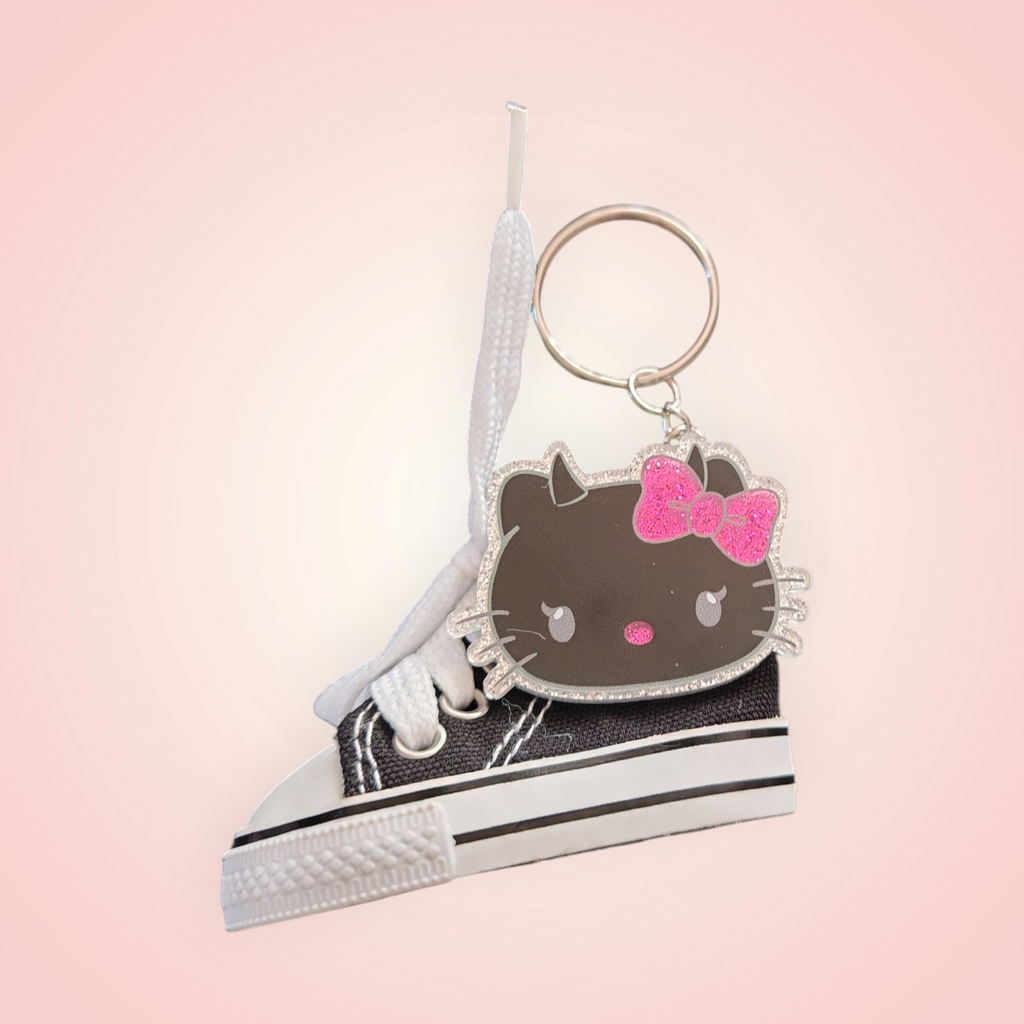 Converse porte clés hello kitty ange et démon