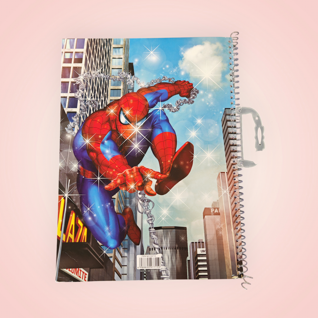 Livre de coloriage               Stitch/hello kitty /mickey/spiderman