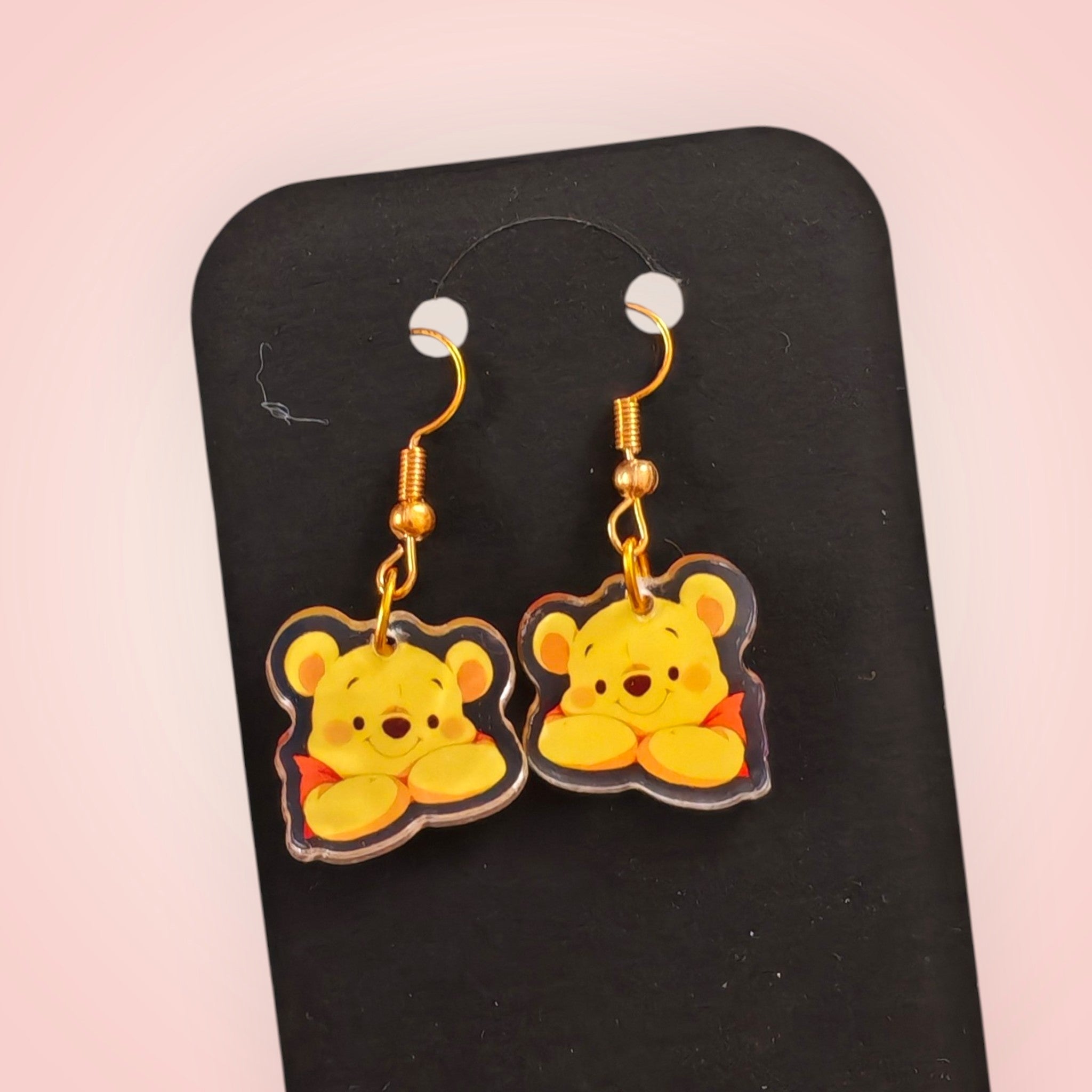 Boucle d'oreille fait main Winnie l'Ourson