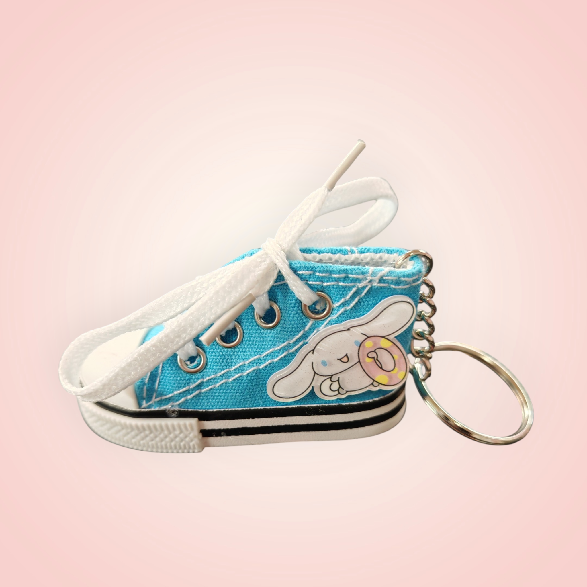Porte clés converse sanrio au choix
